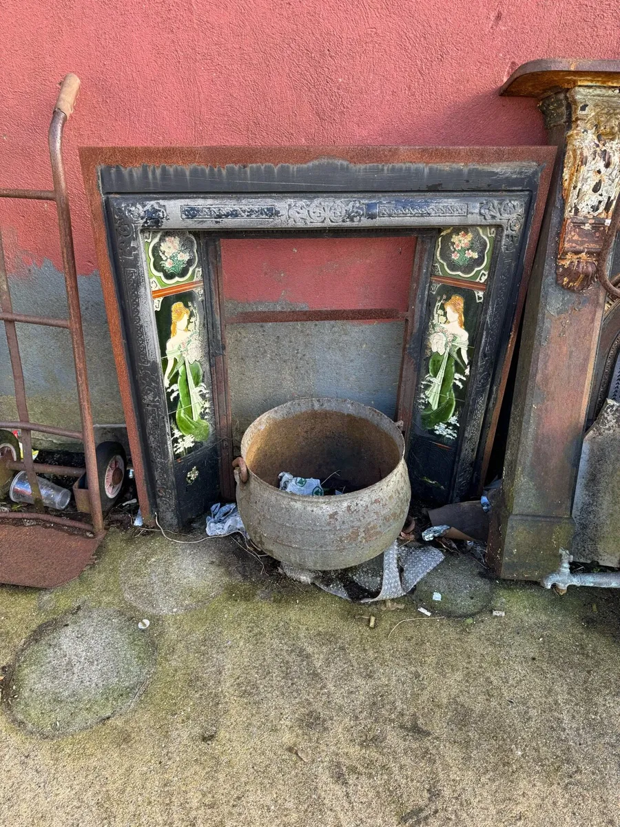 Victorian fire place - Image 1