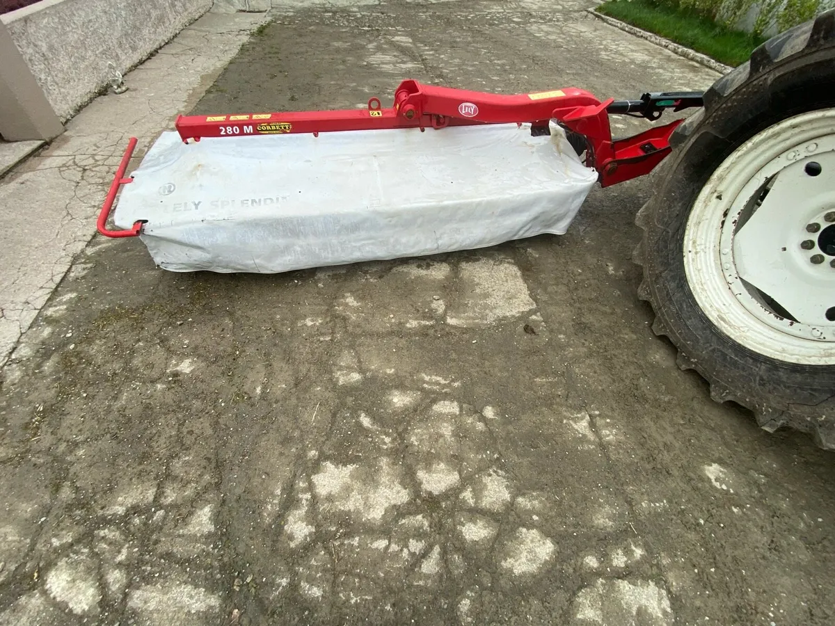 Lely 9ft 280m - Image 1