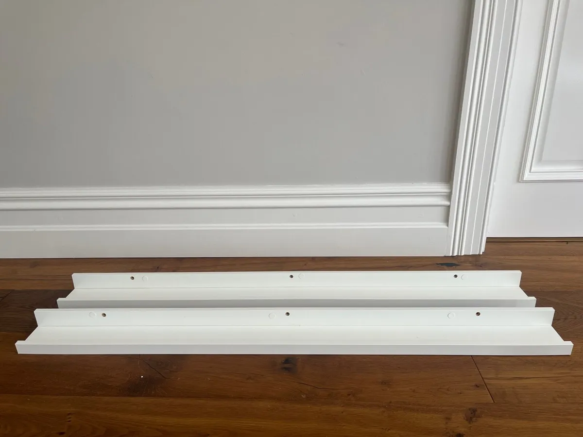 Picture shelf - Image 1