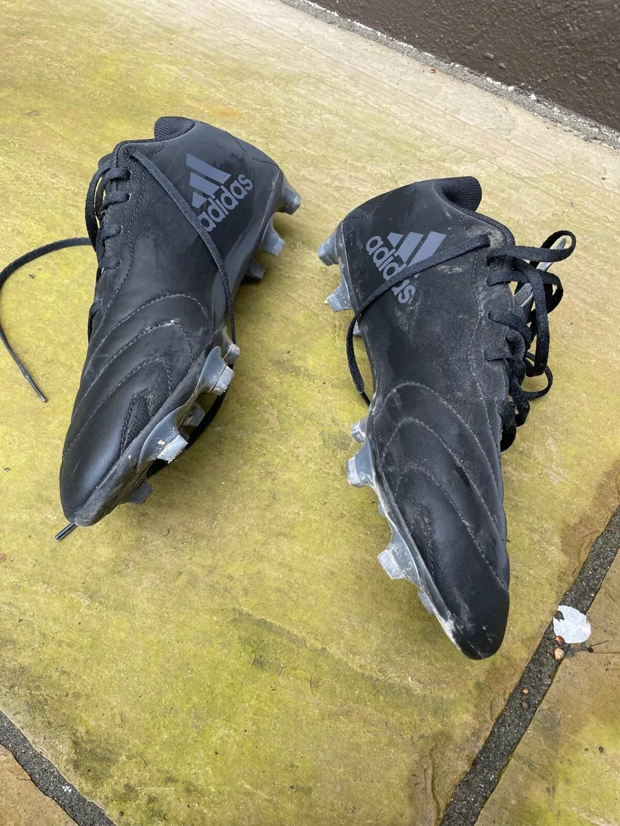Adidas Football boots - Image 3