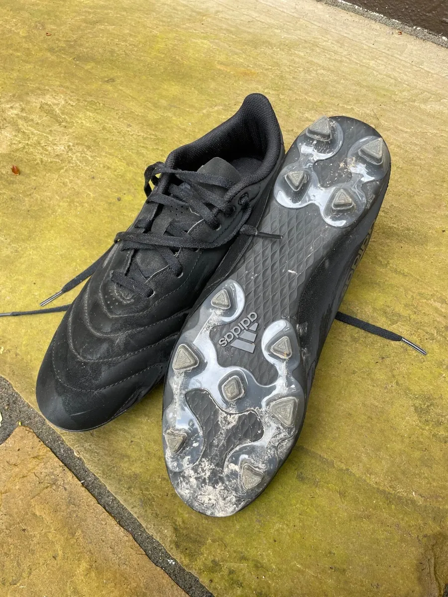 Adidas Football boots - Image 4