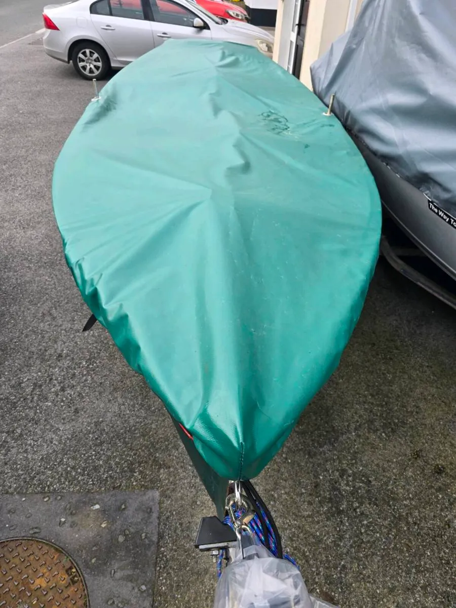 17'5 foot rare fiberglass lake boat - Image 4