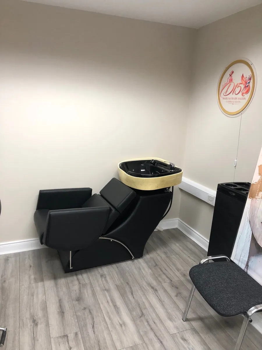 Barber /Beauty Salon for Rent or Chair Rent - Image 4