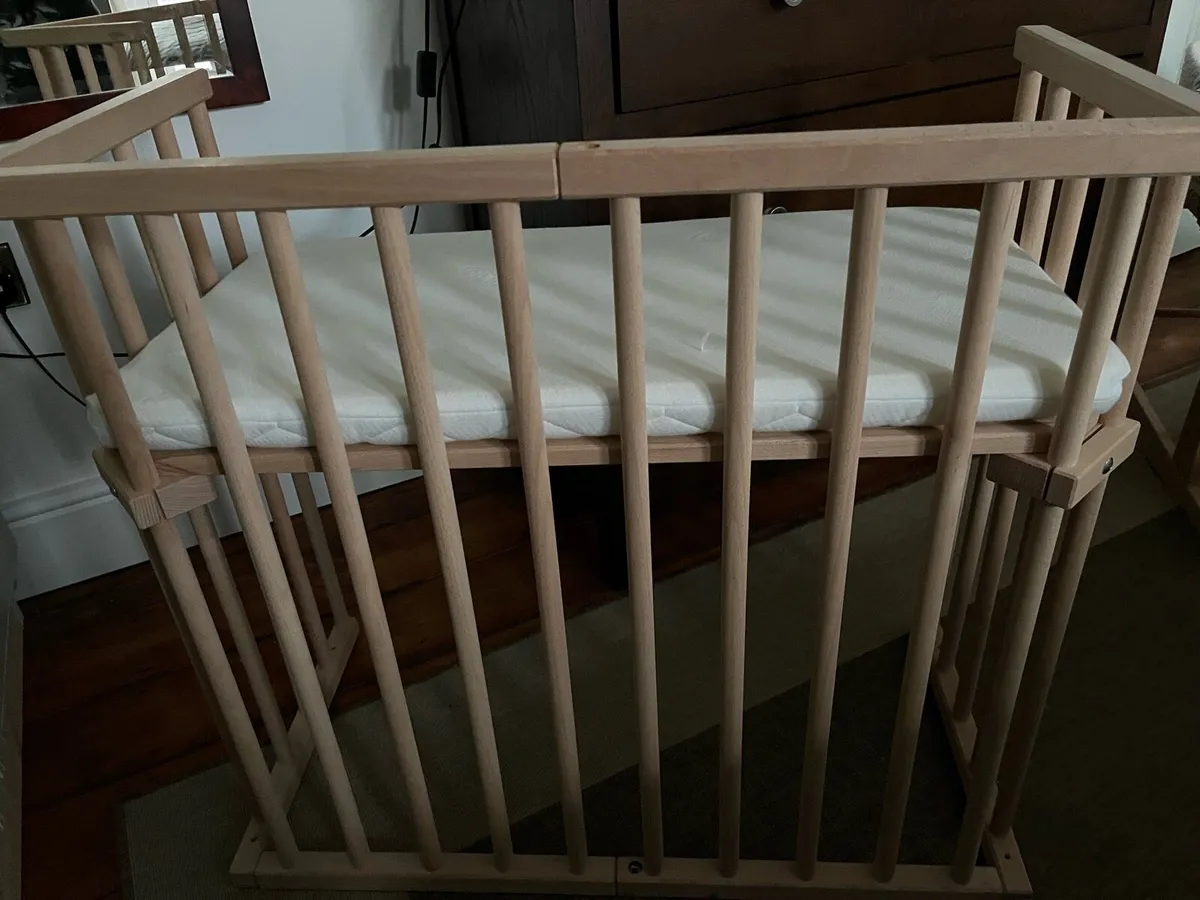 Cot Co-sleeper - Image 3