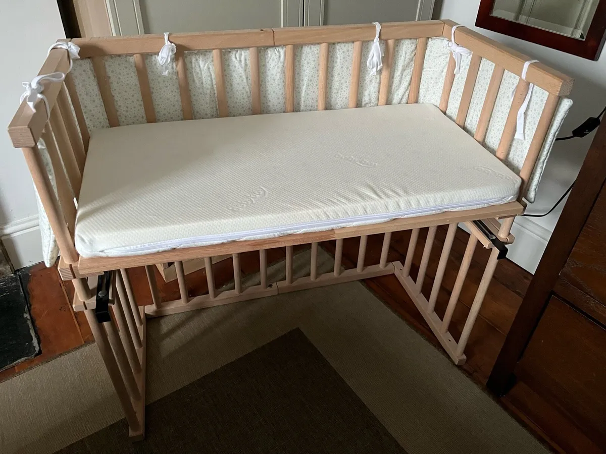 Cot Co-sleeper - Image 1