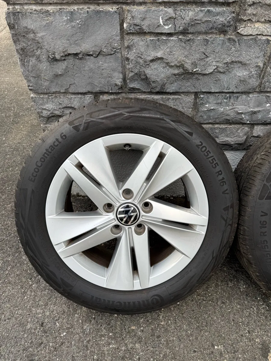 VW Golf 16” Alloys and New Tyres - Image 2