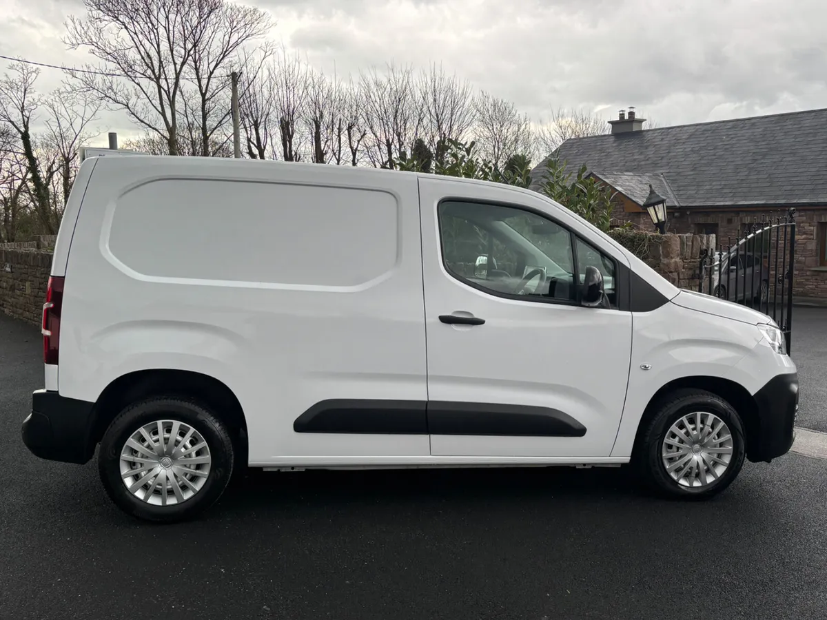Fiat Doblo 2023 Tecnico Plus High Spec Low mileage - Image 4
