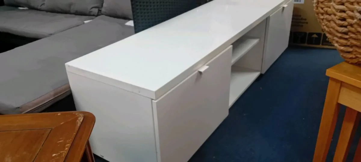 Large Modern White Media Unit - Image 1