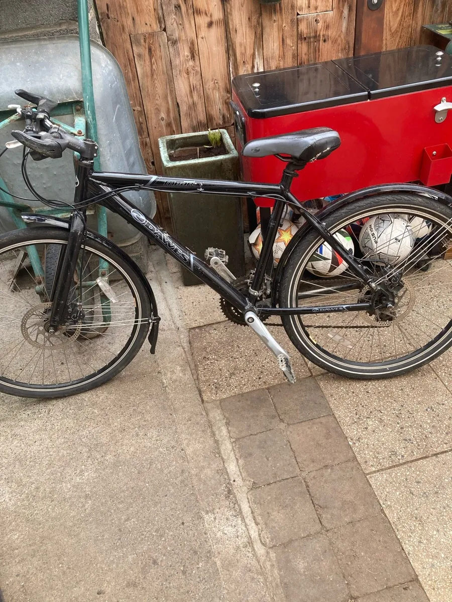 Child’s mountain bike  (€30 bargain) - Image 1