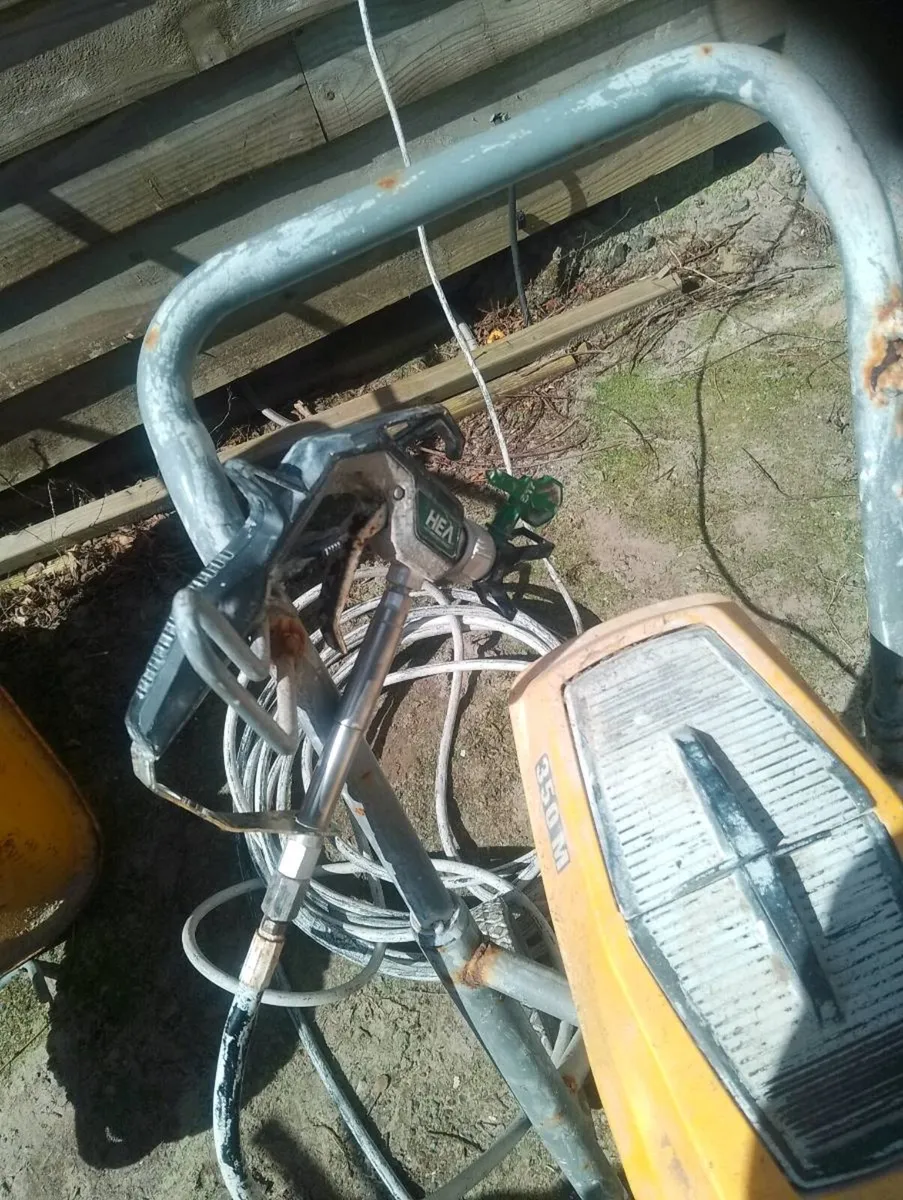 Wagner airless sprayer free delivery - Image 3