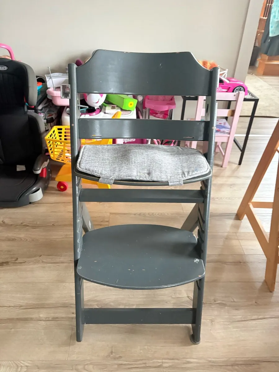 Highchair - Image 1