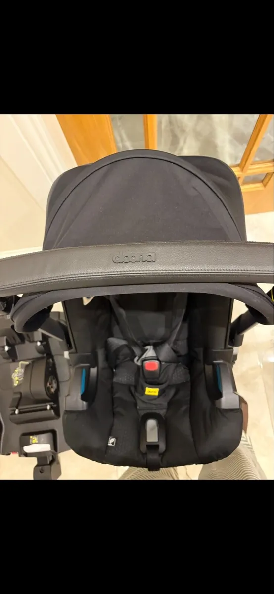 Doona I car seat & stroller - Image 1