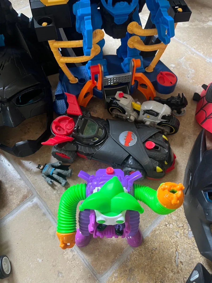Toys - Image 3