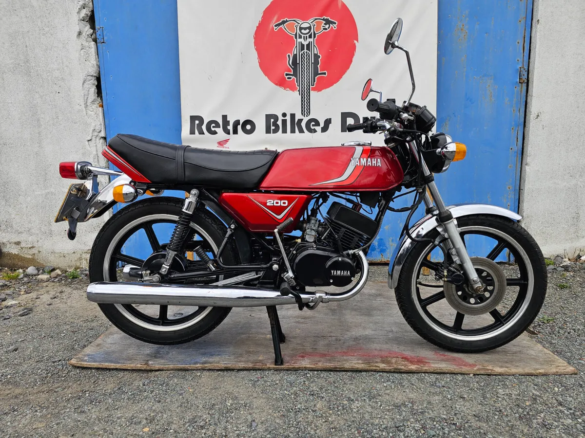 1982 Yamaha RD 200 - Image 3