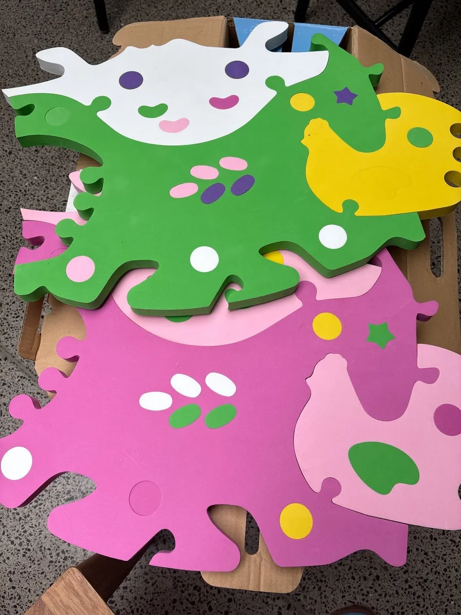 Playmat for young child - Image 3