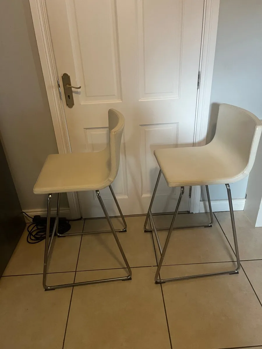 IKEA barstools (Bernard) - Image 4