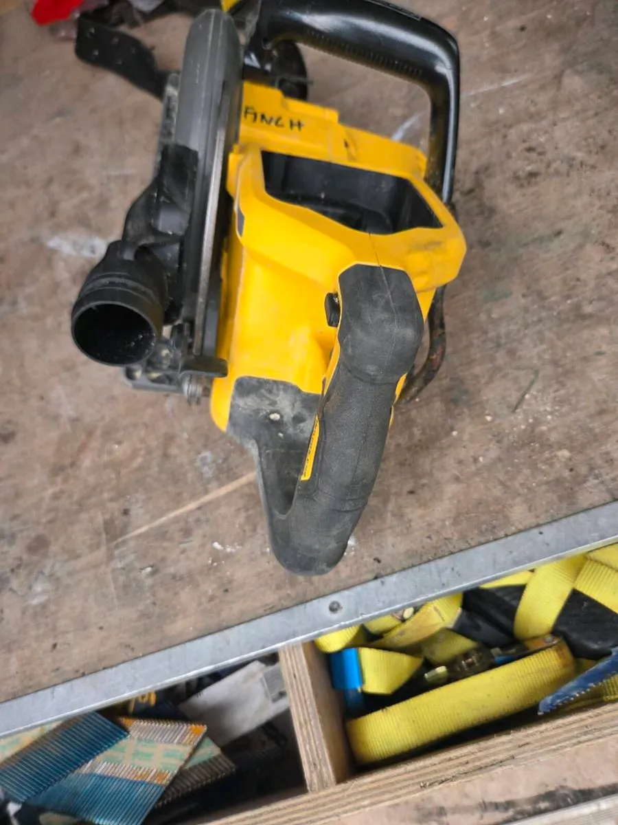 Dewalt worm saw - Image 4