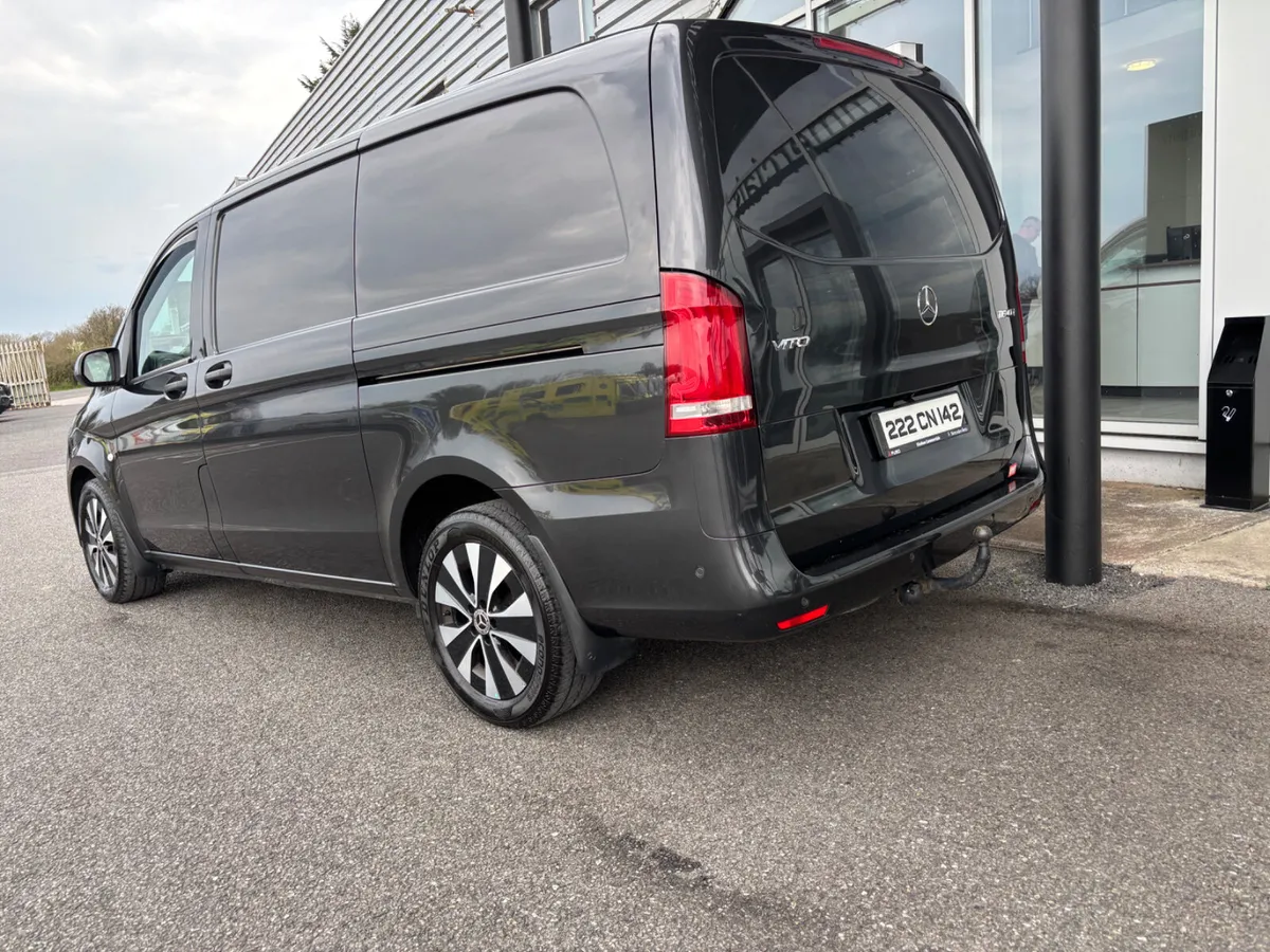2022 Mercedes-Benz Vito 116 ELEGANCE Auto - Image 4