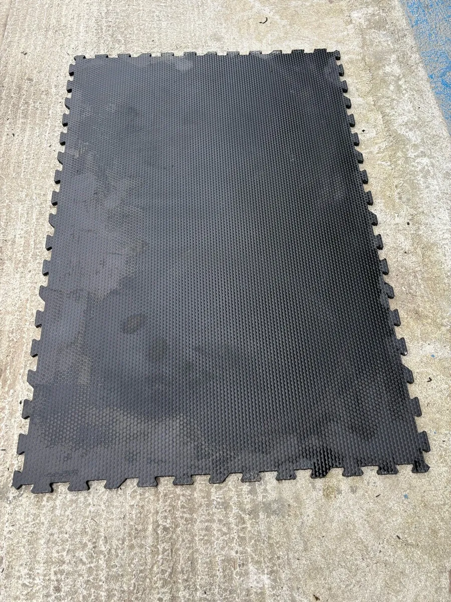 Stable Mats - Image 2