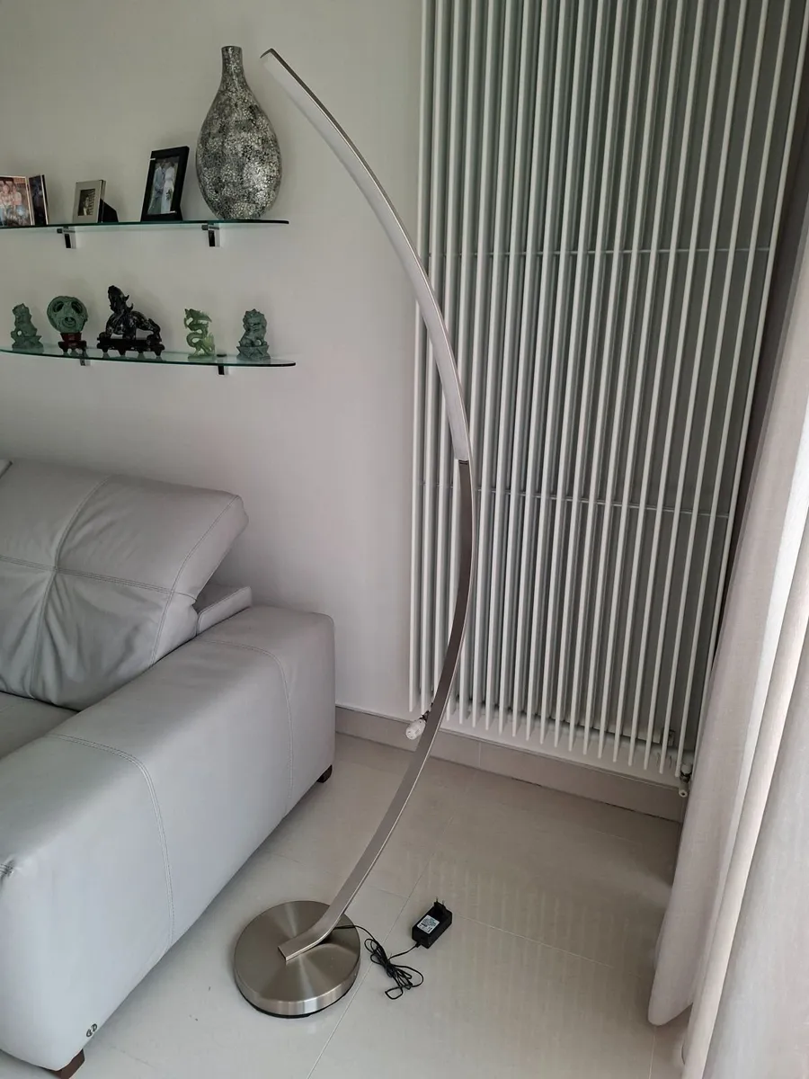 Floor standing Lamp - Image 1