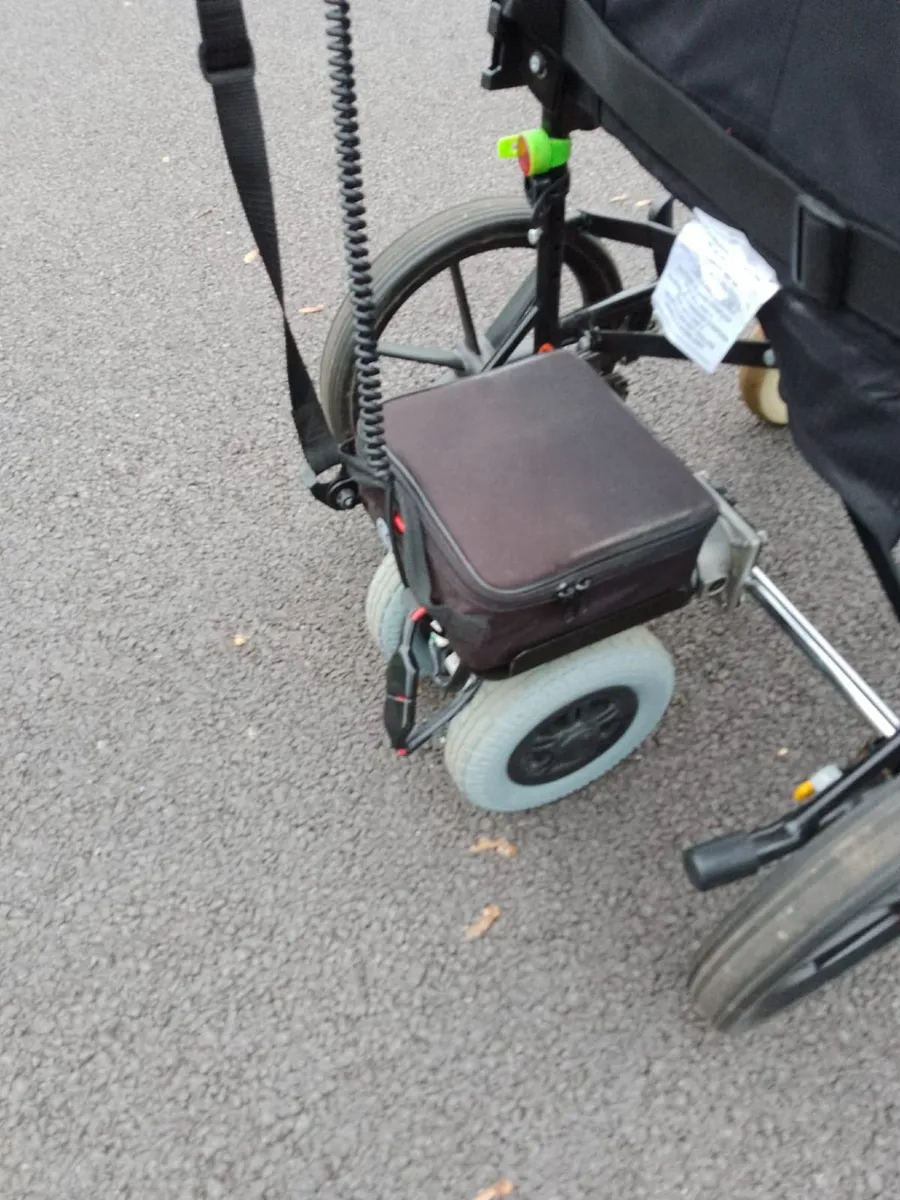 Wheelchair  electric motor asisted - Image 3