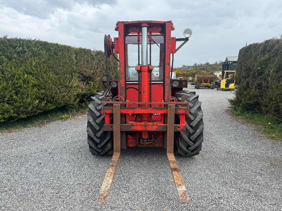 Manitou mb26 rough terrain forklift - Image 2