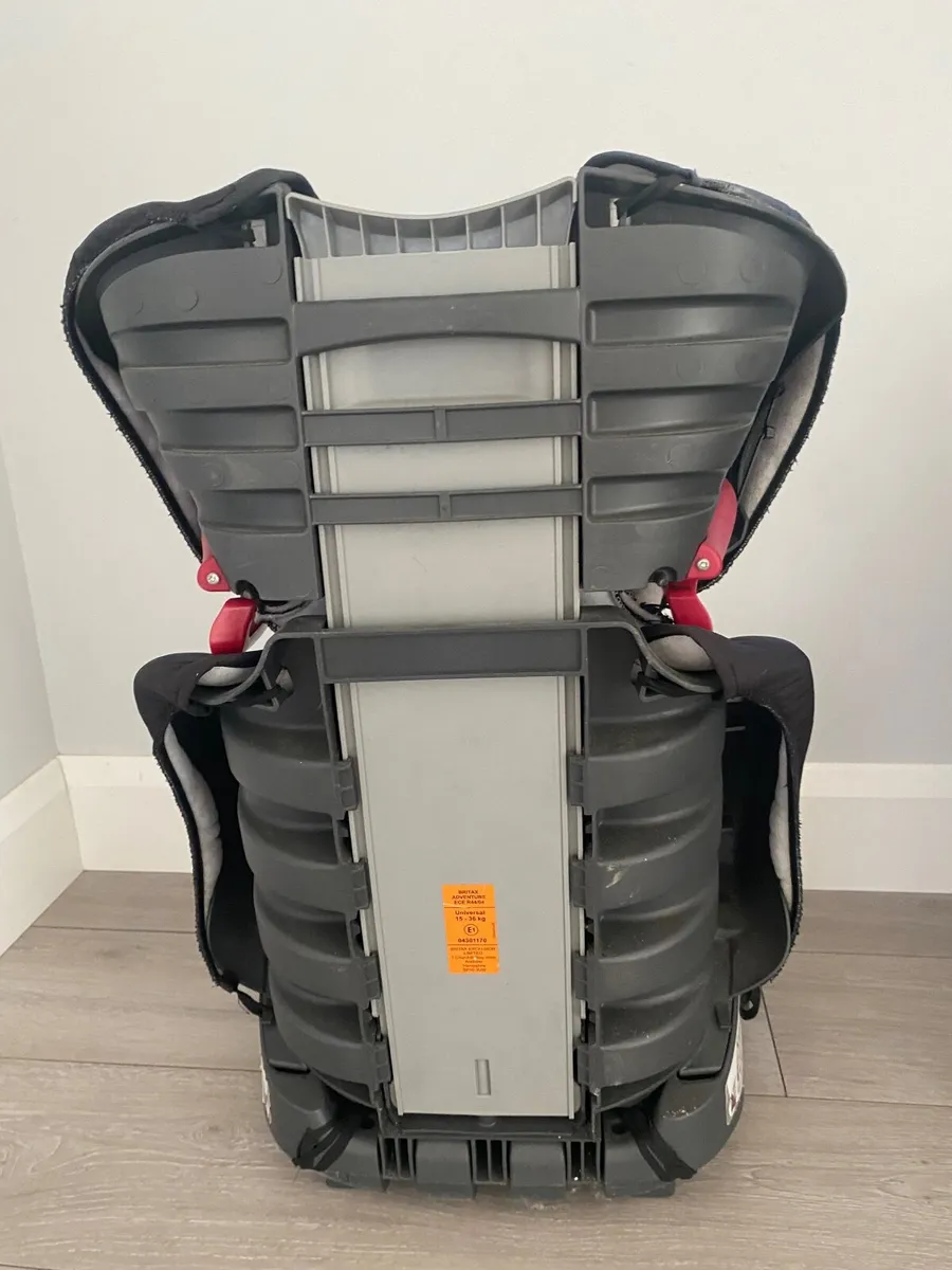 Car Seat - Image 4
