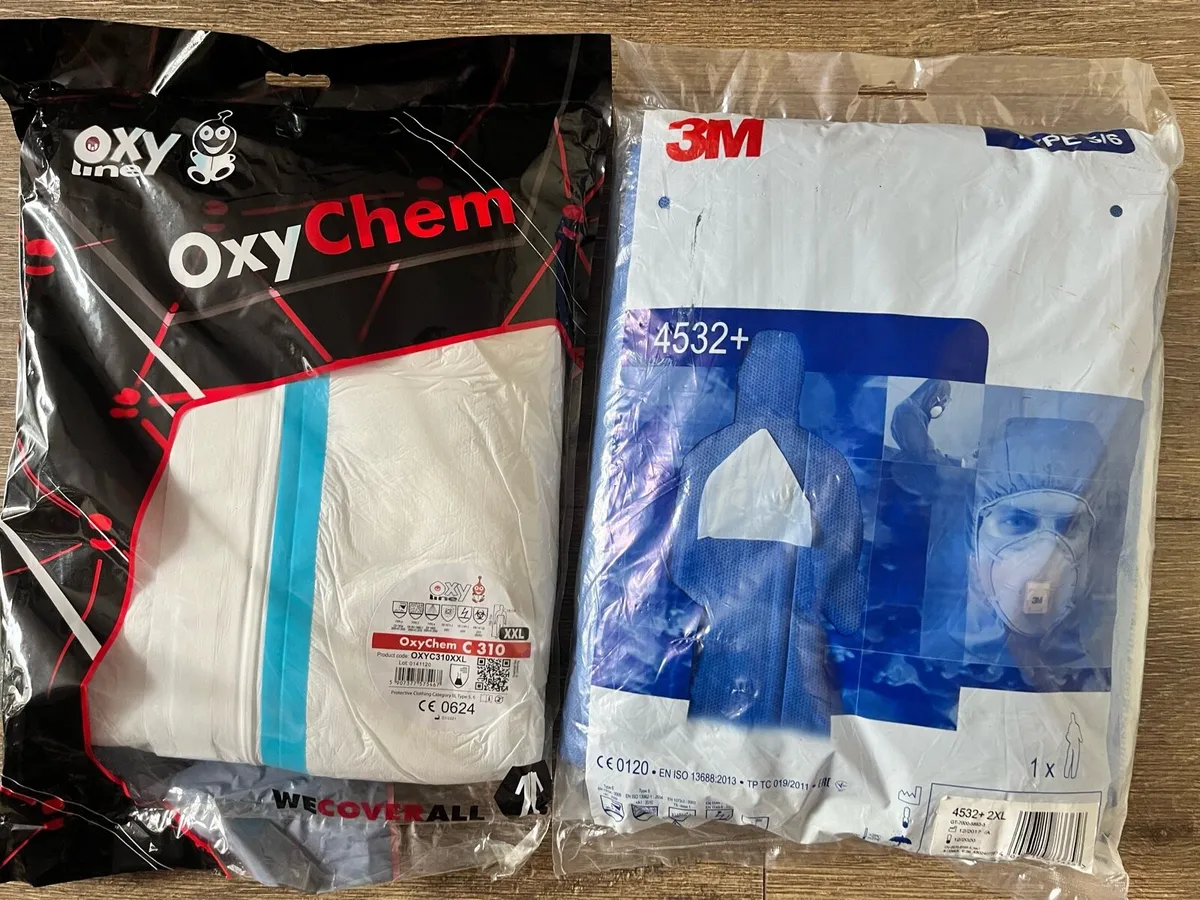 New packed protective overalls - Image 1