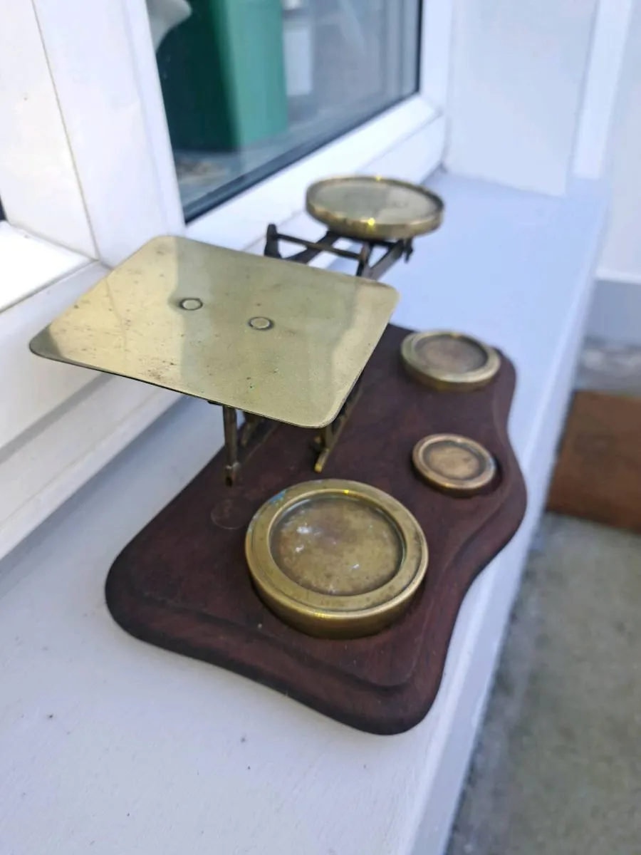 Old original  brass  weighing schales - Image 2