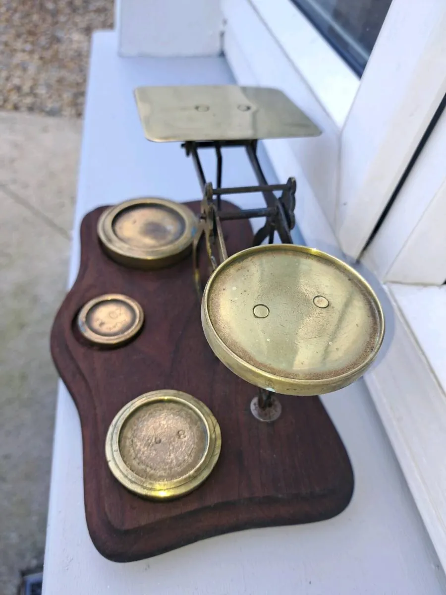 Old original  brass  weighing schales - Image 3