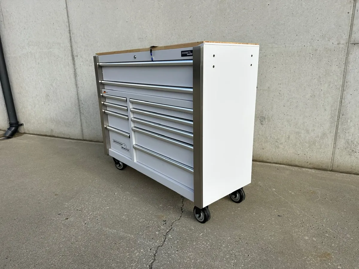 New 11 Drawer Tool Cabinet **Online Auction** - Image 4