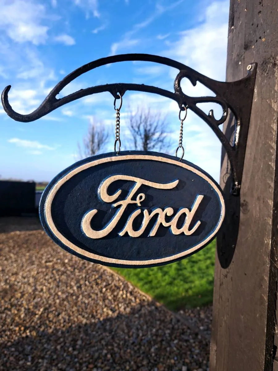 Ford hanging cast iron sign - Image 2