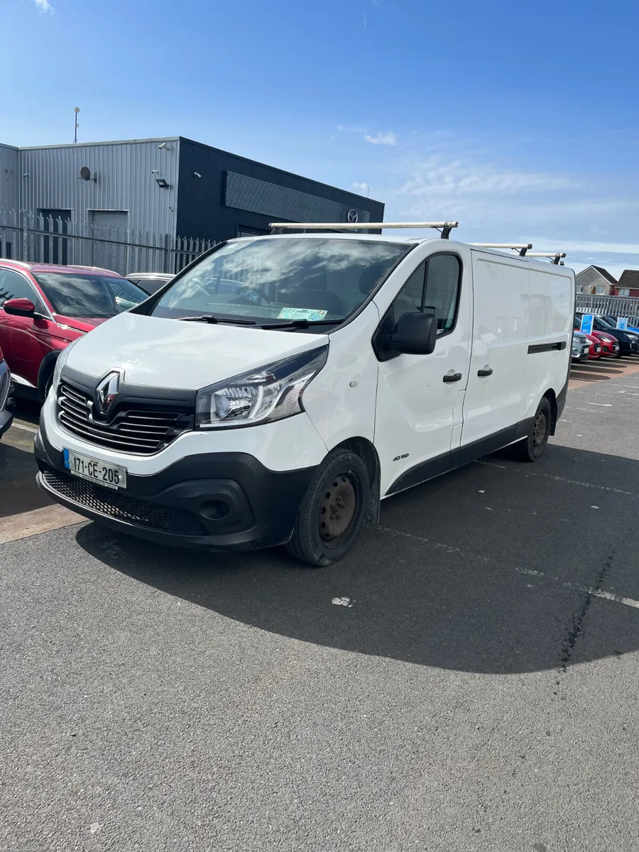Renault Trafic 2017 Trade Sale - Image 2