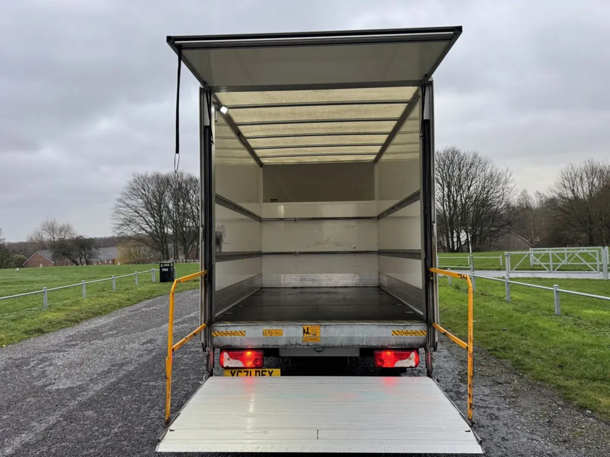 2021 Mercedes-Benz Sprinter Luton Box Van - Image 2