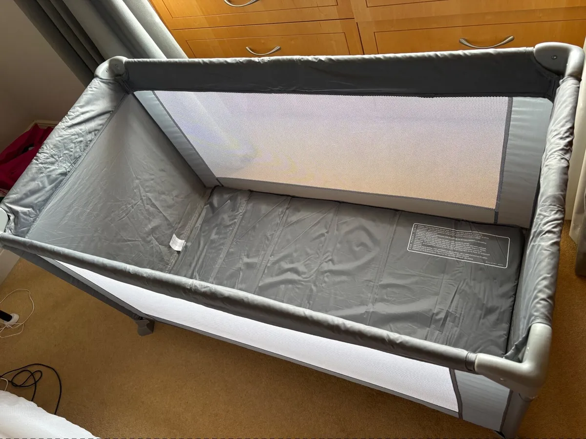 Bebe Comfort Travel cot - Image 1
