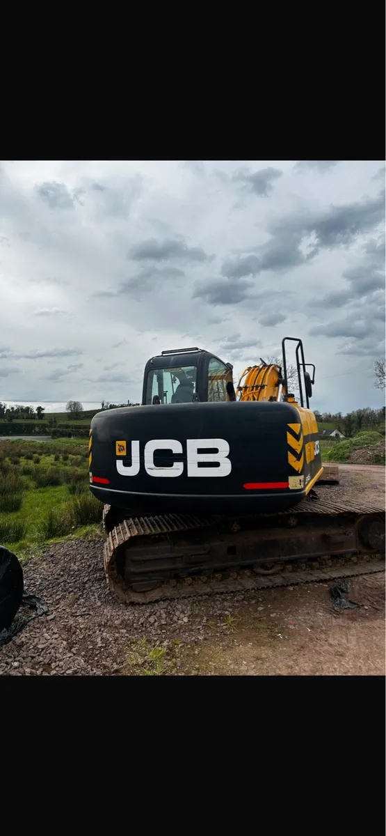 JCB js145 - Image 3