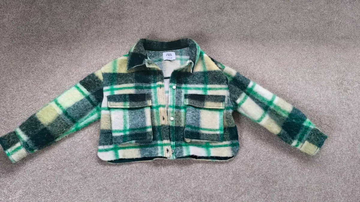 Zara Green Jacket      FB Sister sleeveless jacket - Image 2