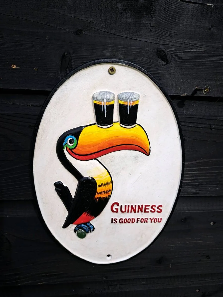Guinness cast iron sign - Image 1