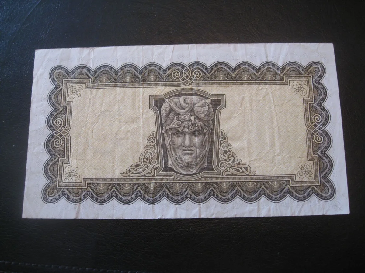 5 Pound Lavery Notes - 40 Euros Each - Image 2