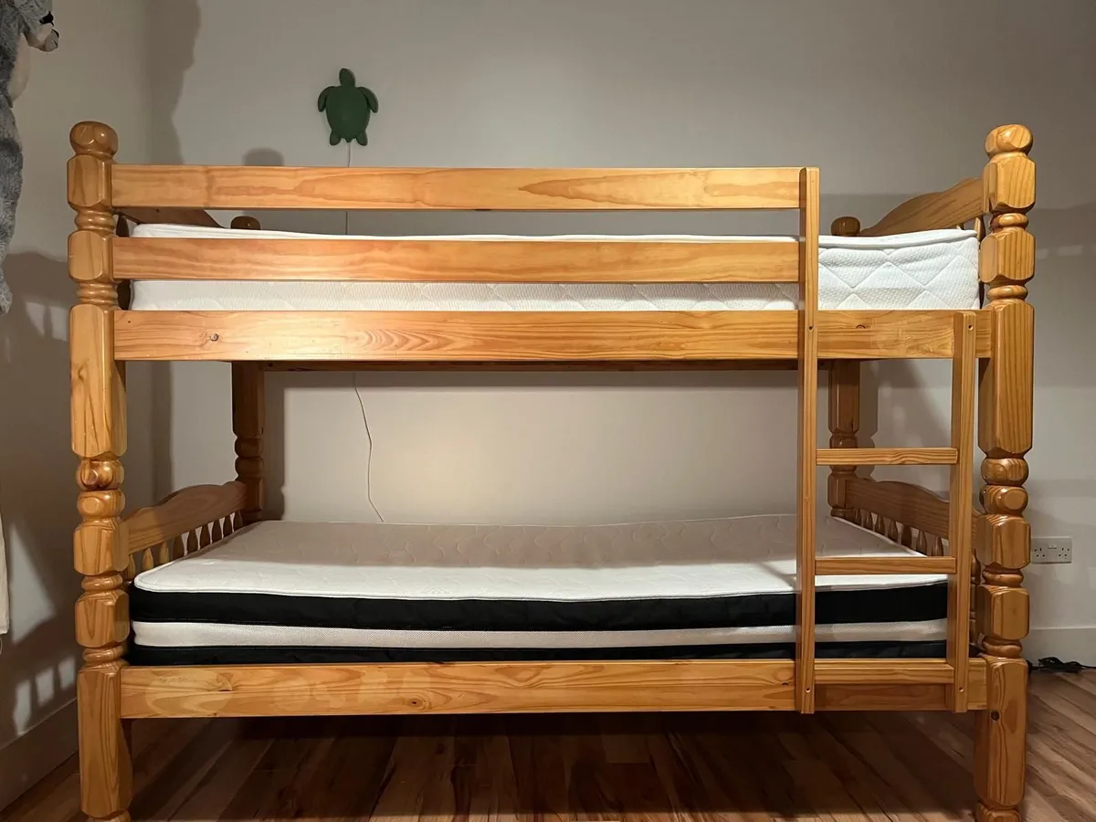 High-Quality Solid Pine Bunk Beds - Image 1