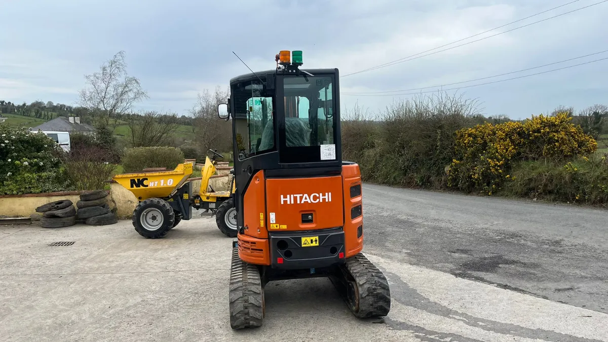 2023 Hitachi 26u.6 - Image 4