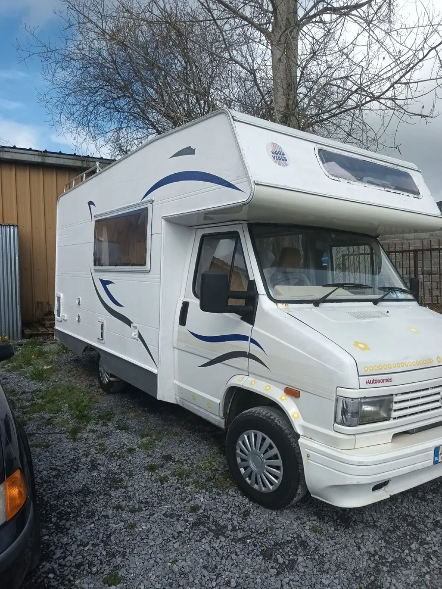 Camper Van - Image 3