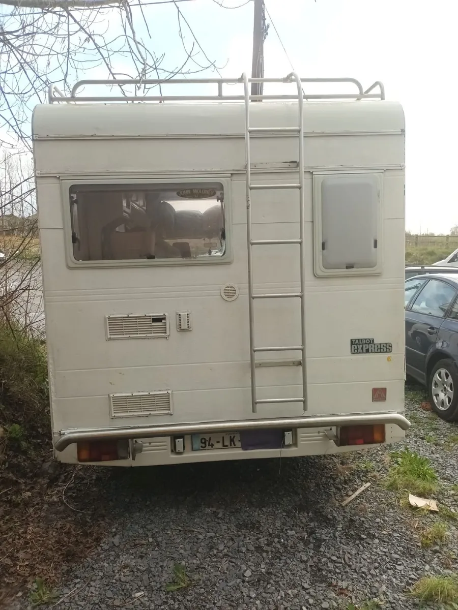 Camper Van - Image 4