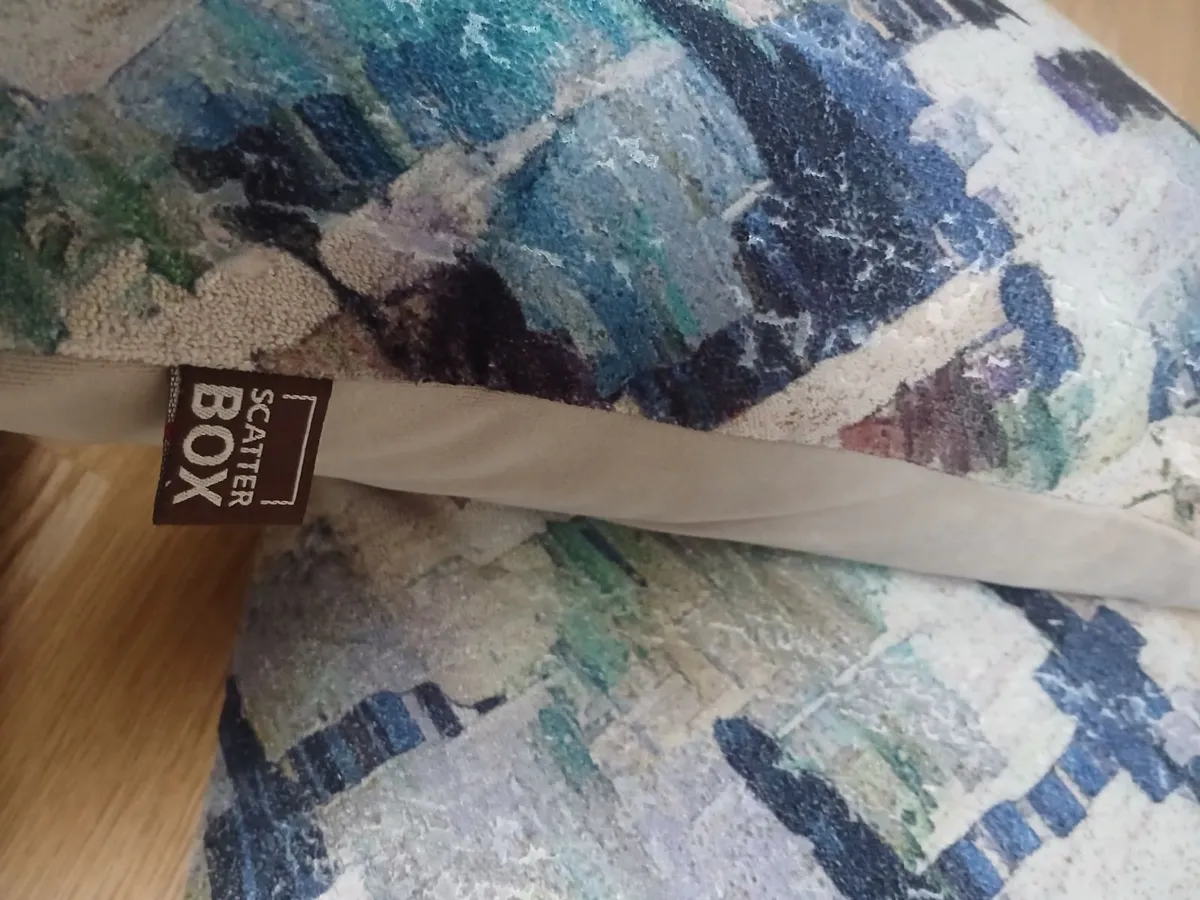 Scatterbox cushions - Image 3