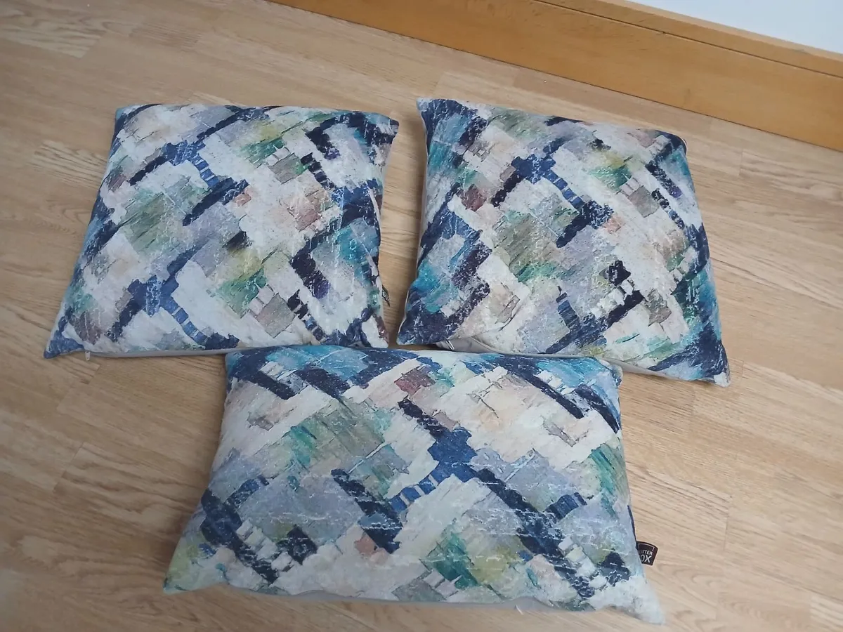 Scatterbox cushions - Image 4