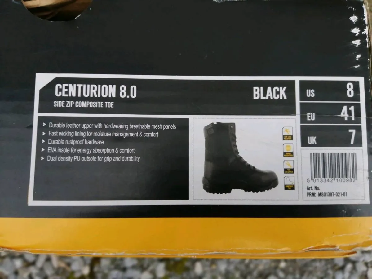 Magnum boots size 7 - Image 2