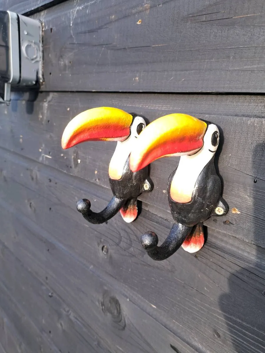 2 Guinness  toucans cast coat hangers - Image 2