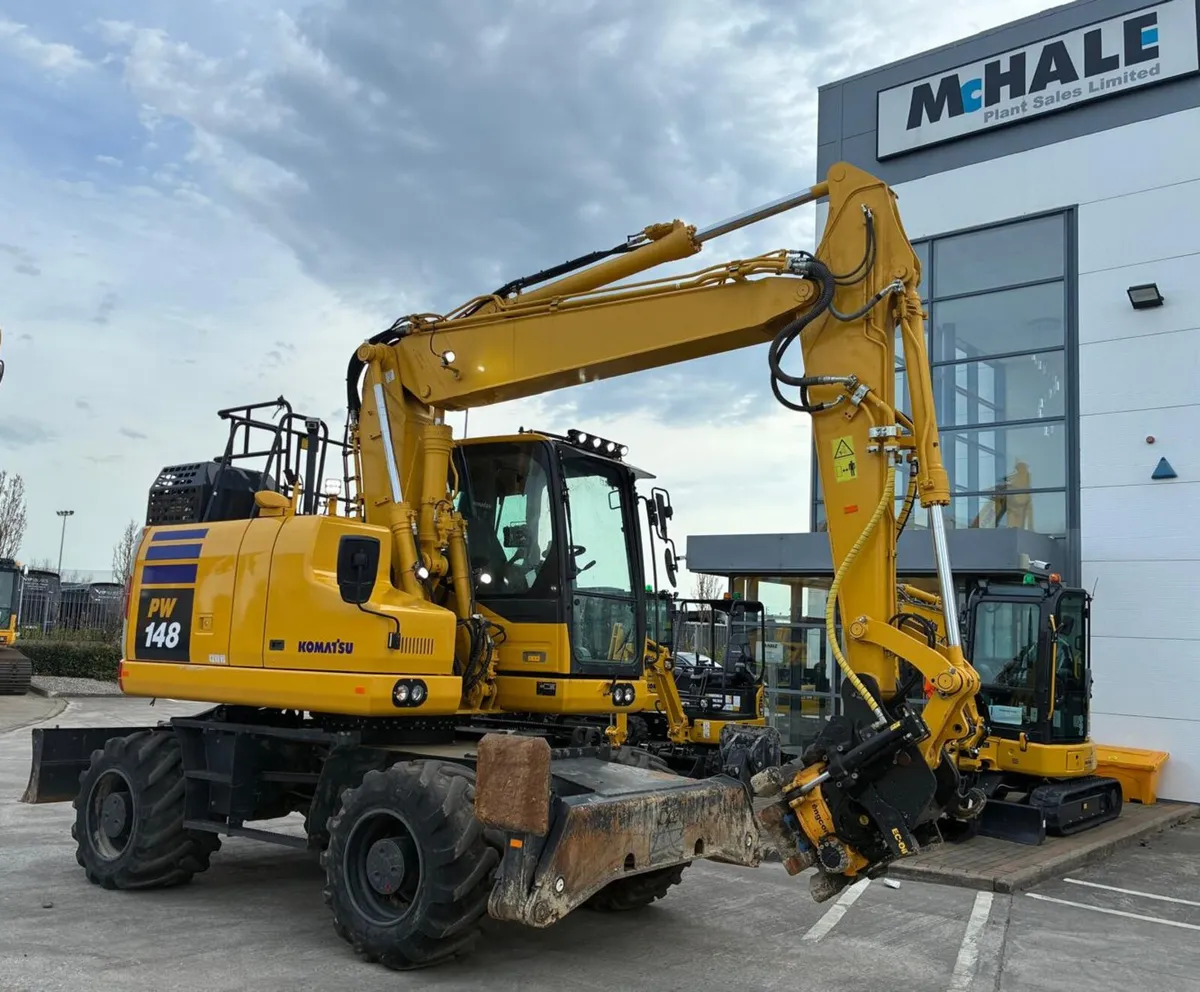 Komatsu PW148 - Image 4