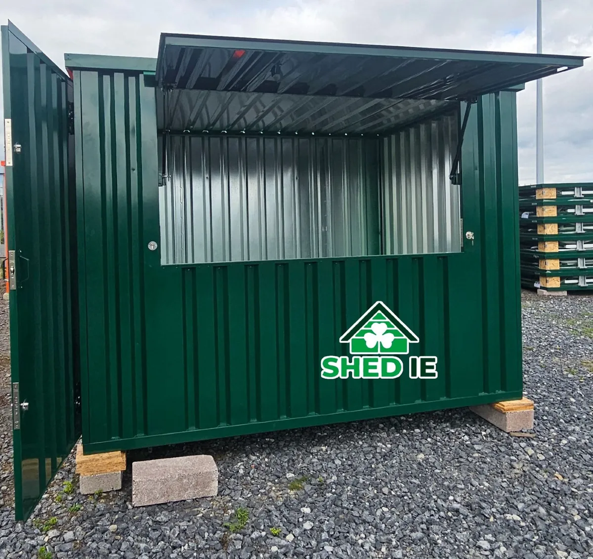 10'x7' GAA shop , coffee kiosk, bar container - Image 3