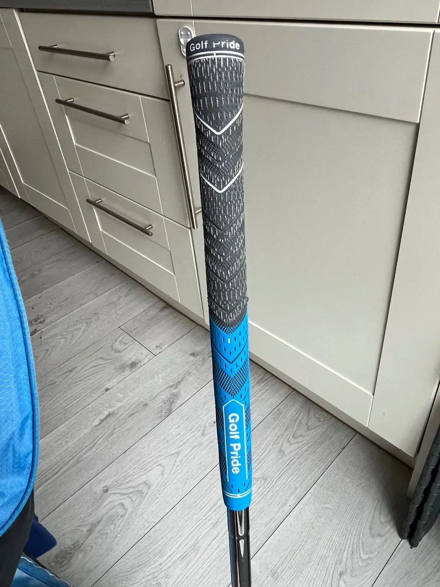 Golf Irons Left Handed + Bag - Image 4